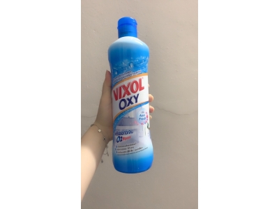 Nước tẩy bồn cầu & nhà tắm đậm đặc Vixol Oxy 700ml