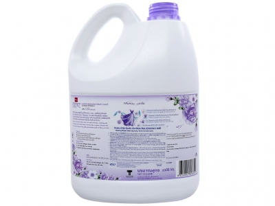 Nước giặt Essence can 3.5 lít hương blossom